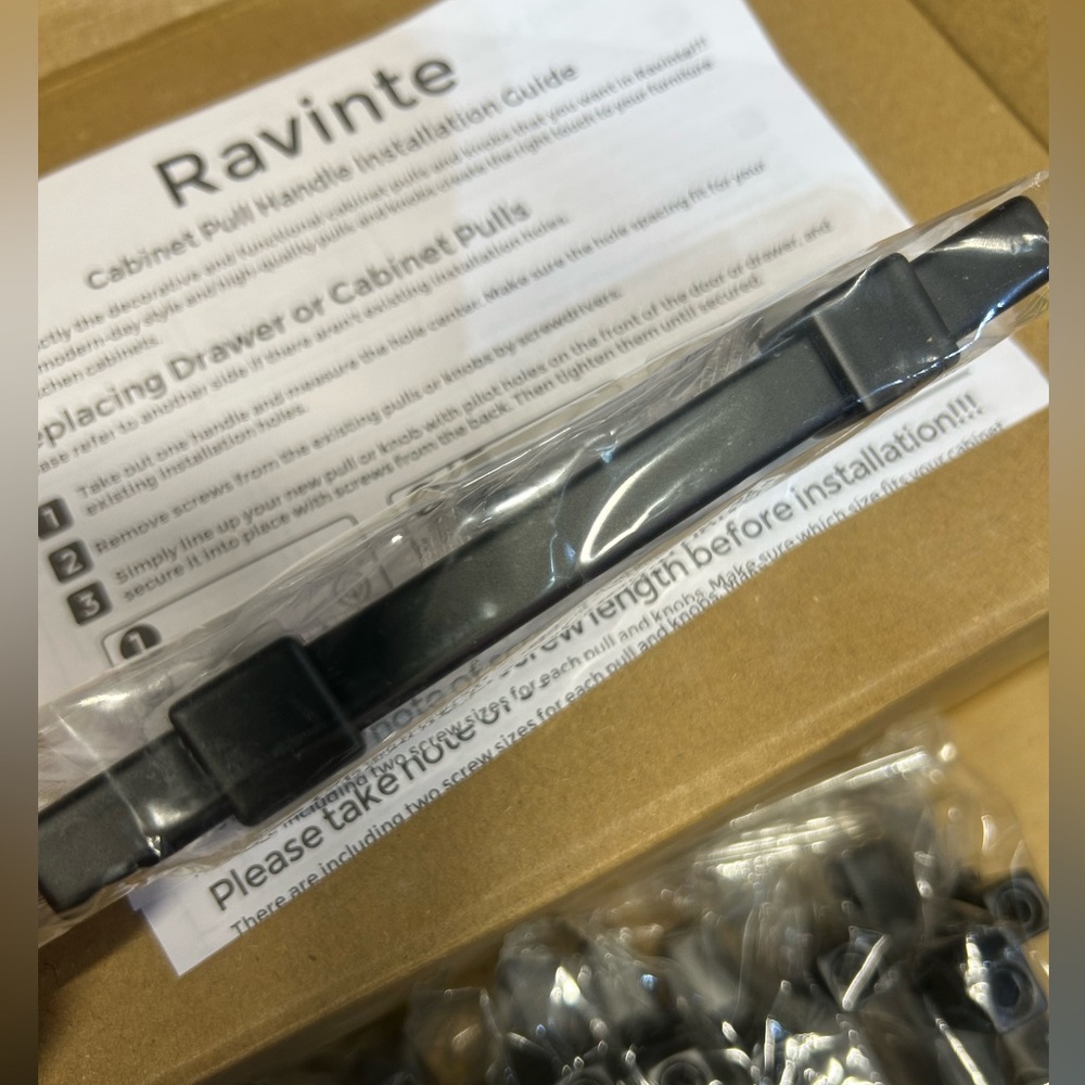 Ravinte Cabinet or Drawer Pulls  Black Set of 12